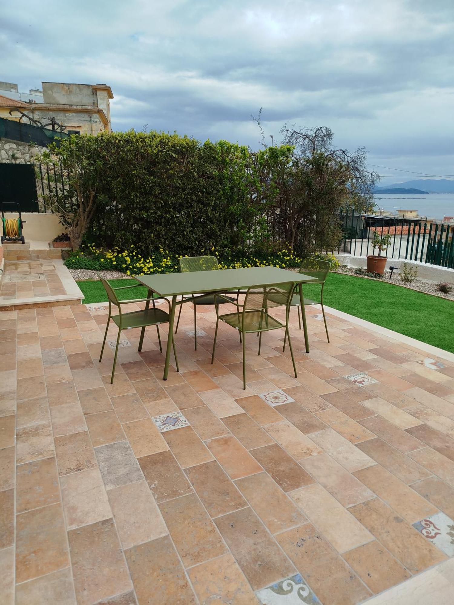 Апартаменты Il Giardino Sul Golfo Гаэта Экстерьер фото